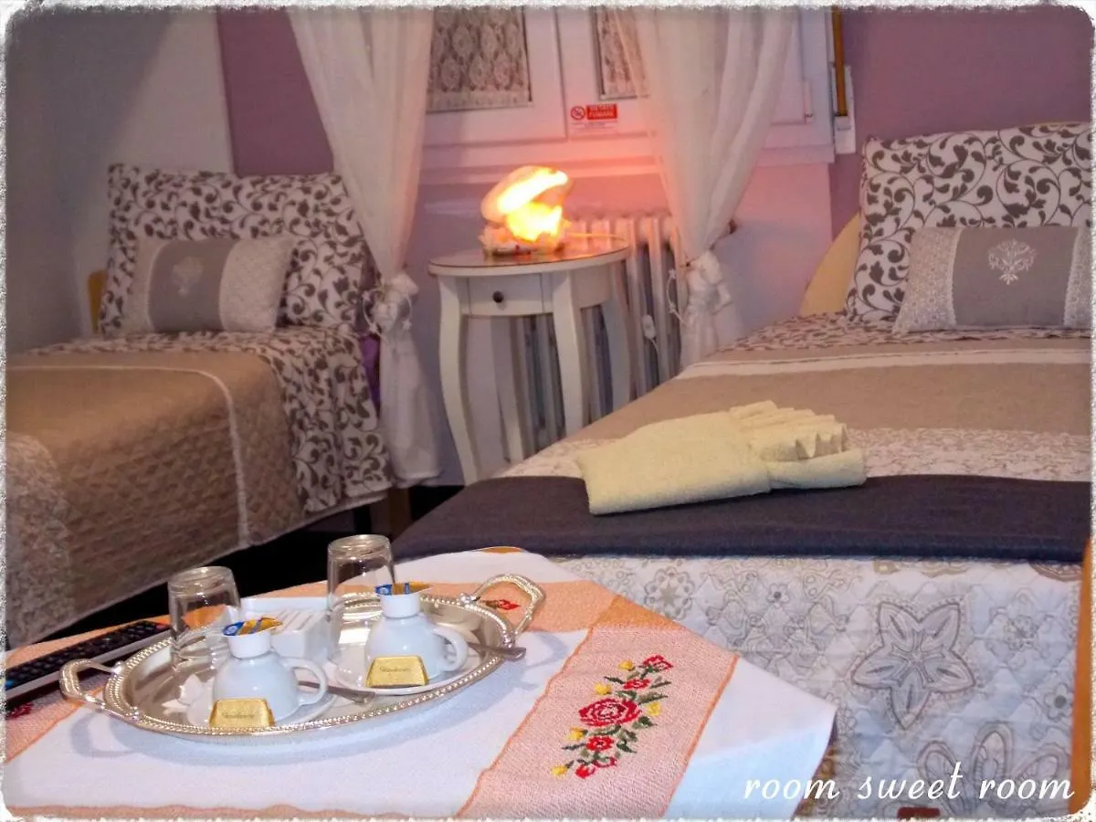 Room Sweet Room Bolonia Italia